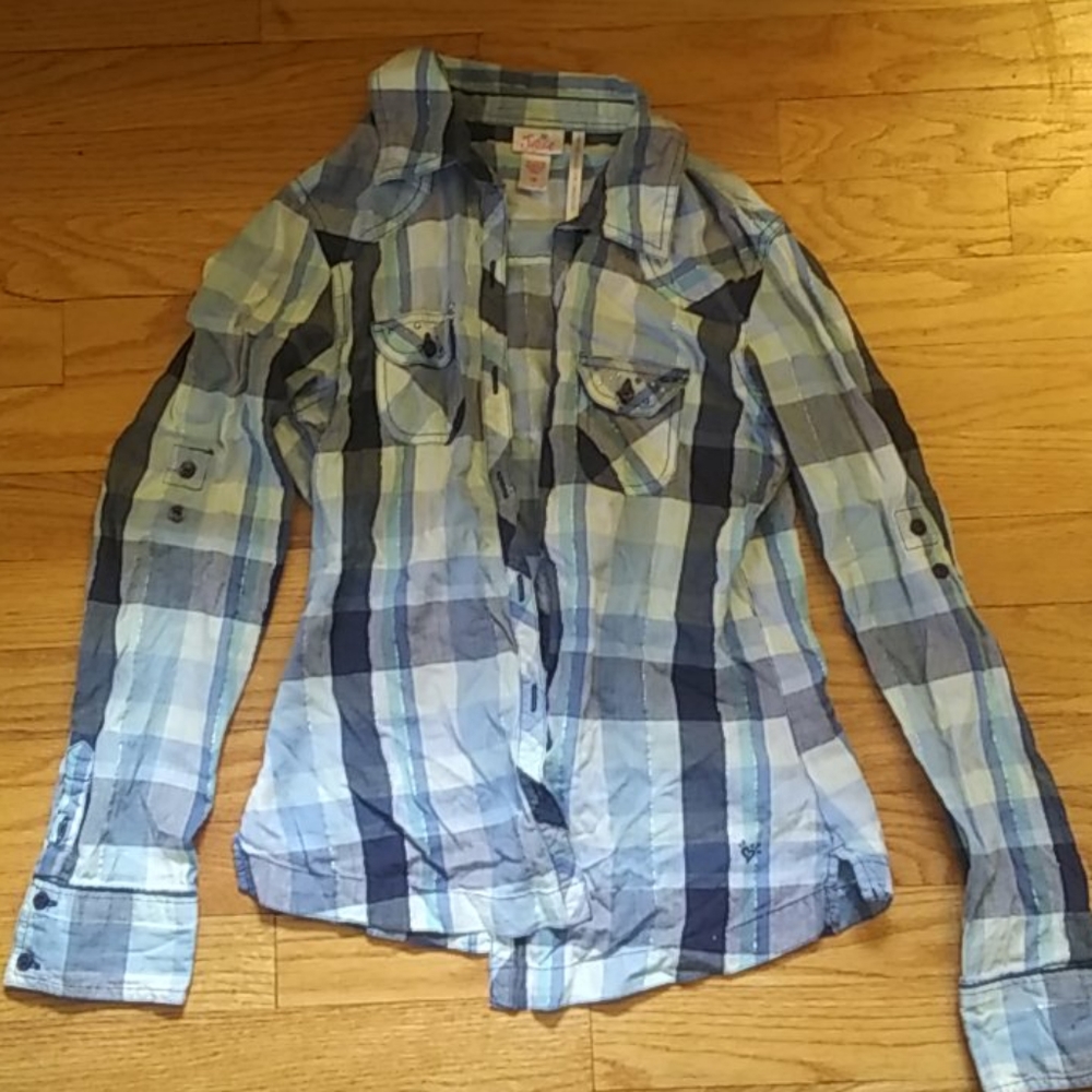 Justice girls blue plaid long sleeve shirt.